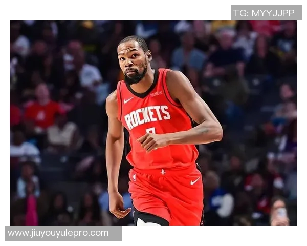 杜兰特称赞小贾巴里每次盖帽都是球队的关键时刻展现出色防守能力 杜兰特称赞小贾巴里每次盖帽都是球队的关键时刻展现出色防守能力